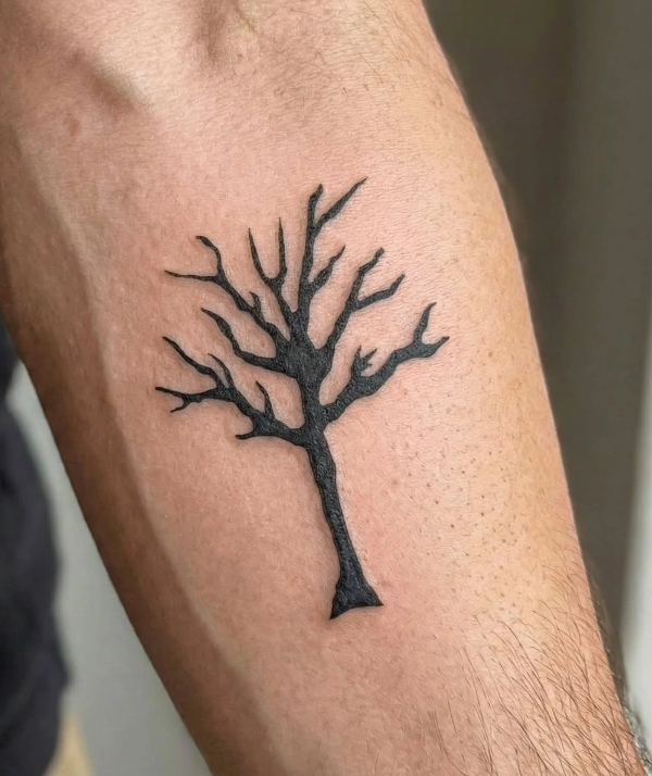 Tattoo Arbre mort